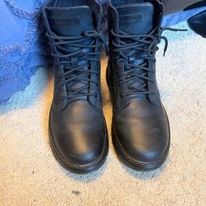 Dr. Martens 1460 Combs Leather 8-Eye Lace Up Boots - Black - Size 10 Men